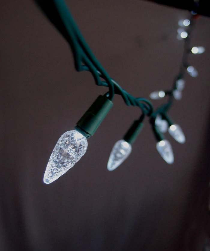 BLOWOUT 25 Outdoor Cool White LED C7 Strawberry String Lights, 16.6FT Green Cord, Weatherproof, Expandable 3 BLOWOUT 25 Outdoor Cool White LED C7 Strawberry String Lights, 16.6FT Green Cord, Weatherproof, Expandable - Image 2